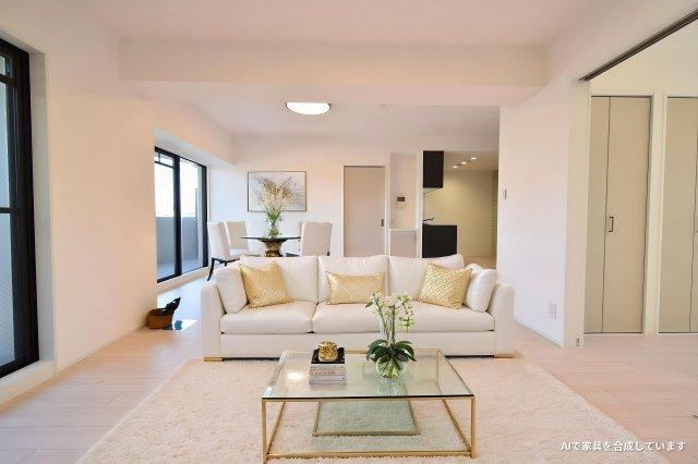 3LDK apartment in Toyonaka, Osaka - Photo 1