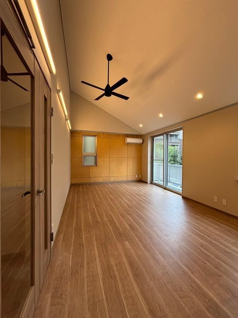 2LDK house in Toshima Ward, Tokyo - Photo 1
