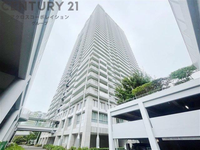 3LDK apartment in Higashinada Ward, Kobe, Hyogo - Photo 1