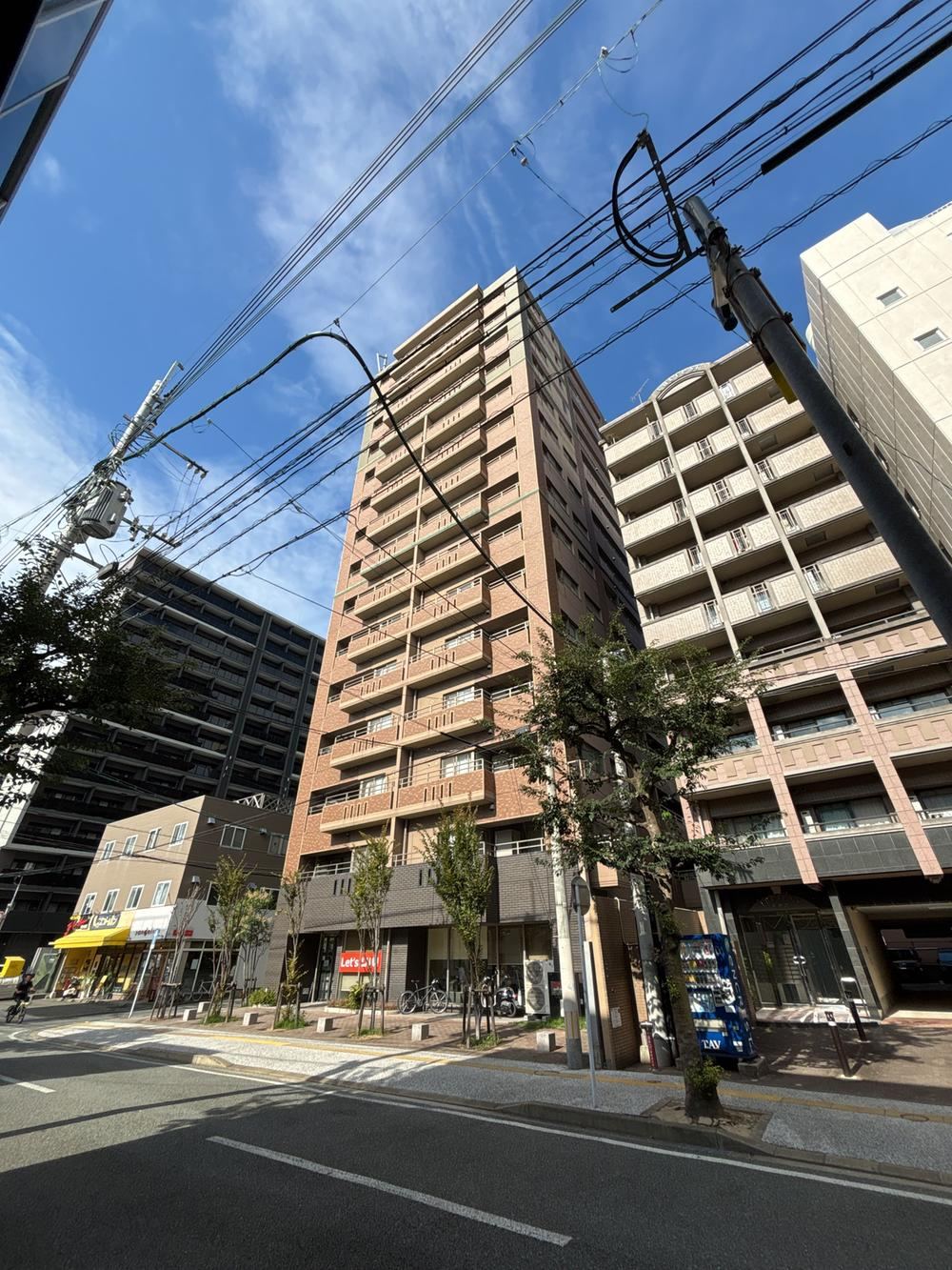 3LDK apartment in Chuo Ward, Fukuoka - Photo 1