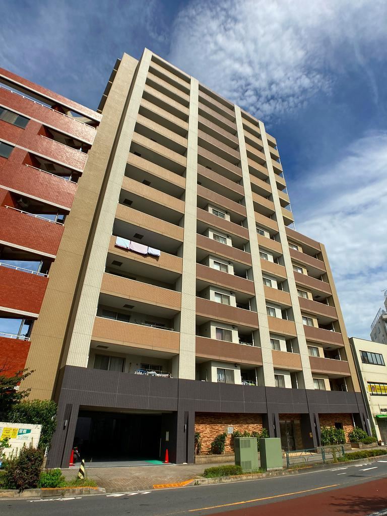3LDK apartment in Edogawa Ward, Tokyo - Photo 1
