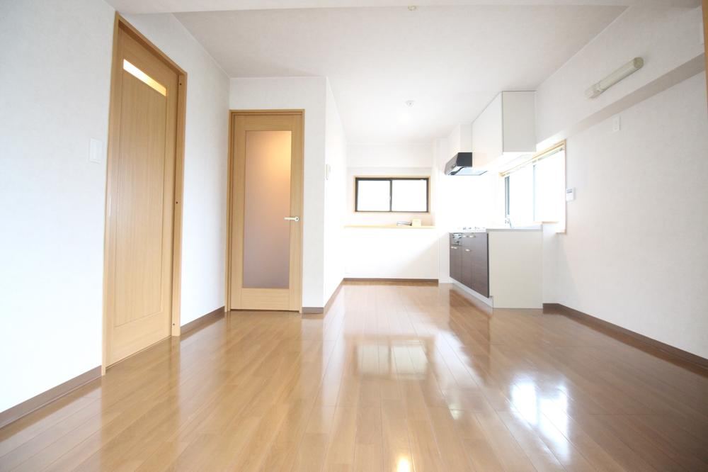 1LDK apartment in Konan Ward, Yokohama, Kanagawa - Photo 1