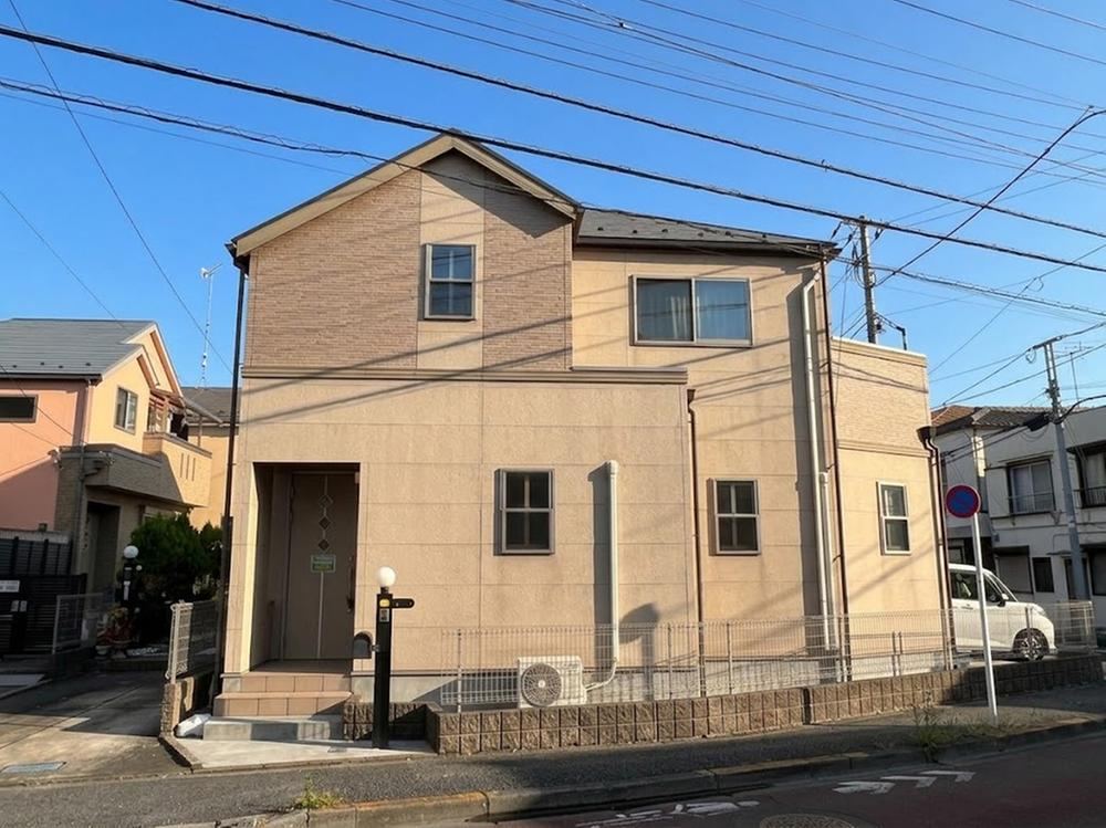 4LDK house in Chofu, Tokyo - Photo 1