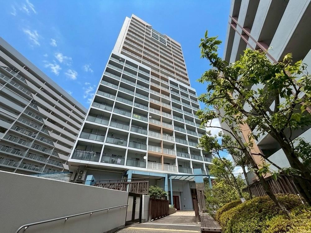 4LDK apartment in Nagata Ward, Kobe, Hyogo - Photo 1