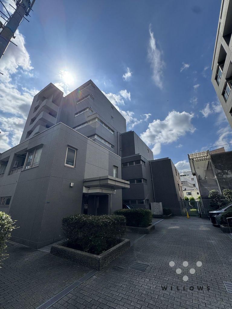 1LDK apartment in Shibuya Ward, Tokyo - Photo 1