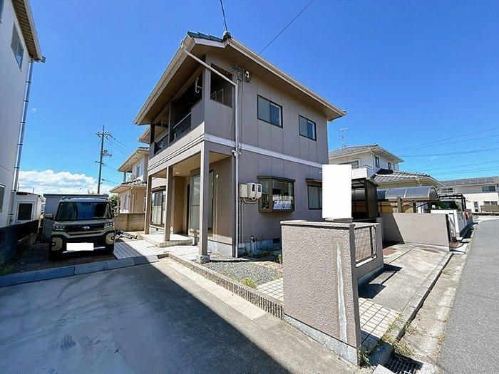 4LDK+S house in Kurashiki, Okayama - Photo 1