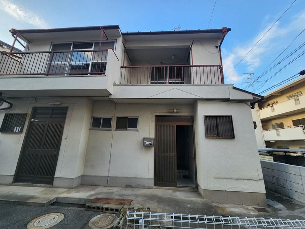 3DK house in Amagasaki, Hyogo - Photo 1
