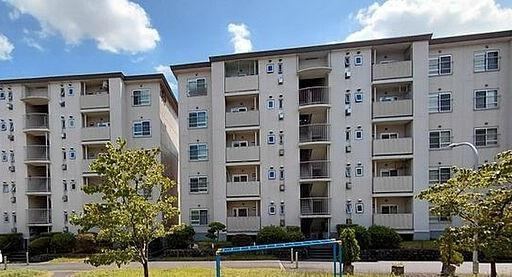 2LDK apartment in Hirakata, Osaka - Photo 1