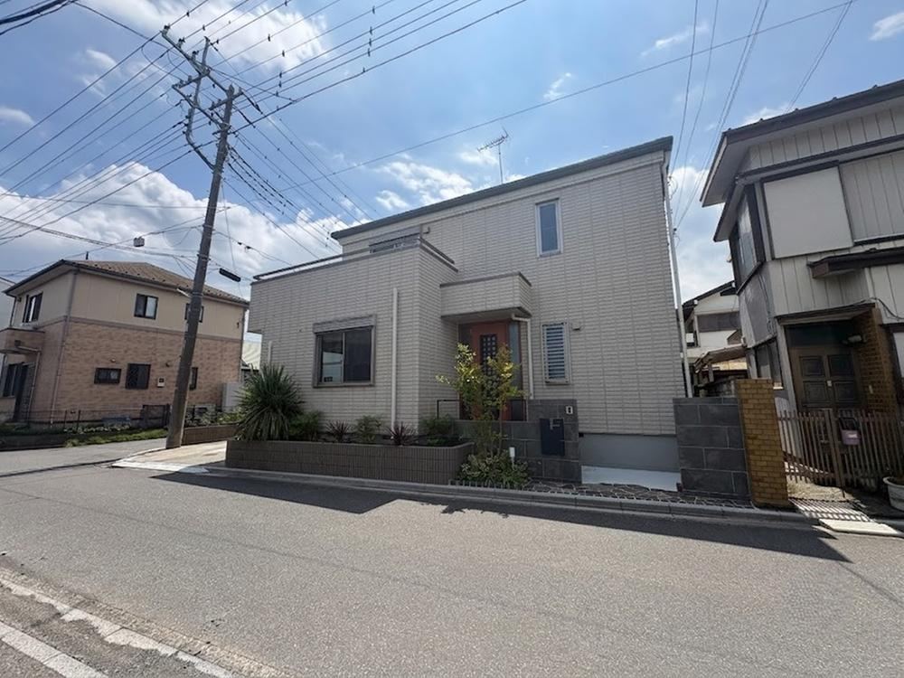 3LDK house in Ageo, Saitama - Photo 1