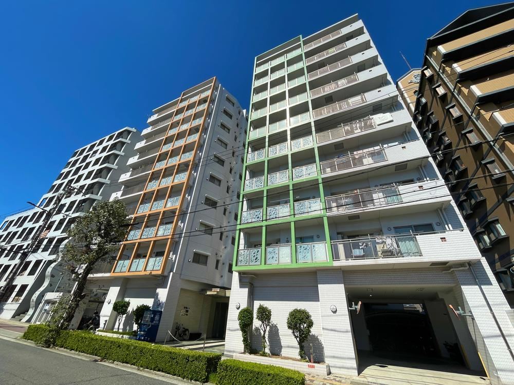 3LDK apartment in Suminoe Ward, Osaka - Photo 1
