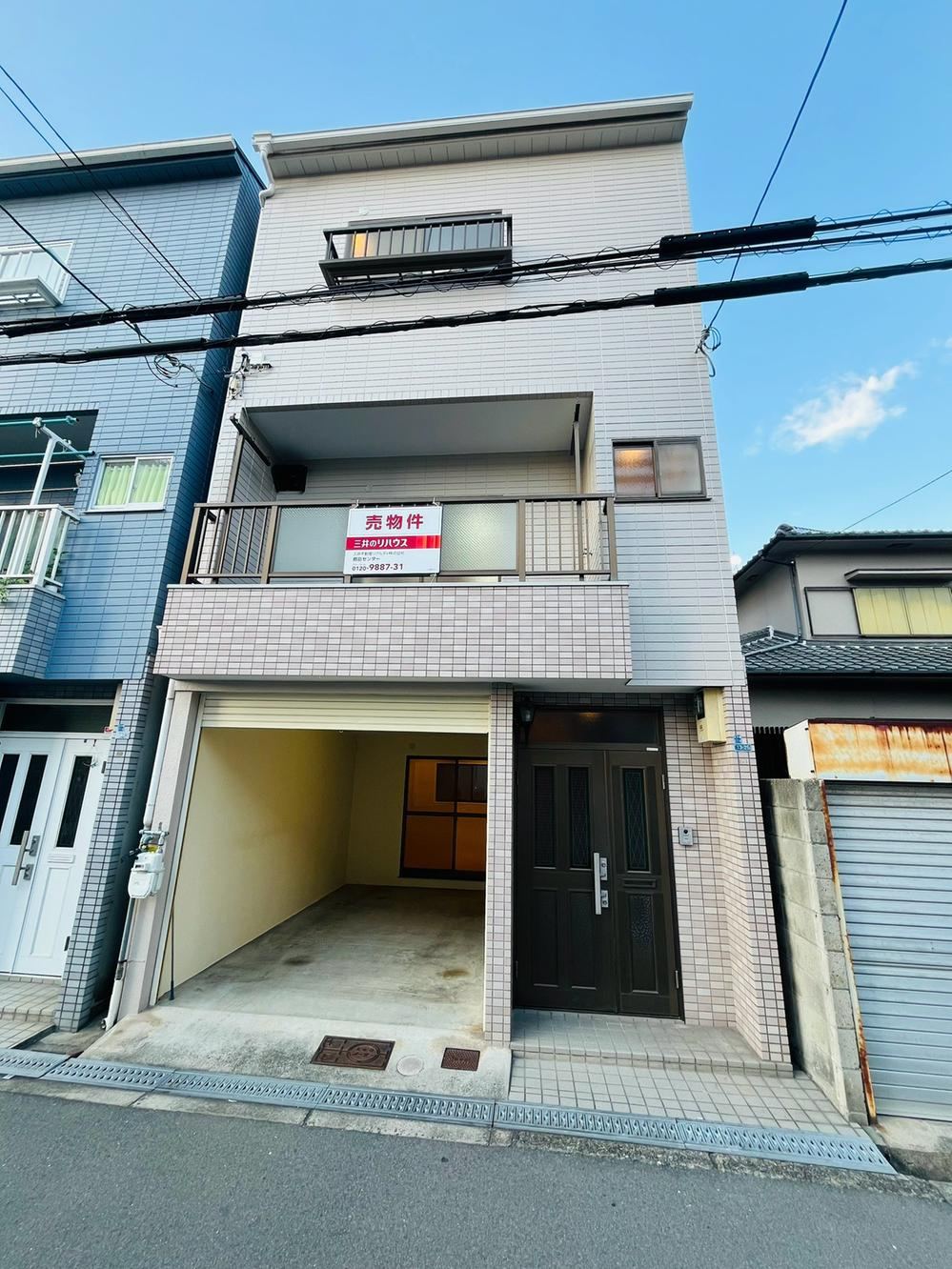 4LDK house in Asahi Ward, Osaka - Photo 1