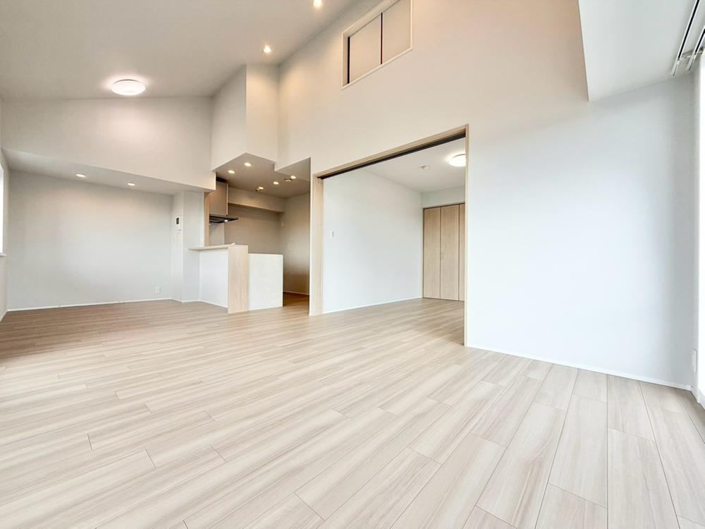 4LDK apartment in Kanazawa Ward, Yokohama, Kanagawa - Photo 1