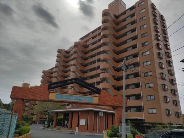 3LDK apartment in Minami Ward, Saitama - Photo 1