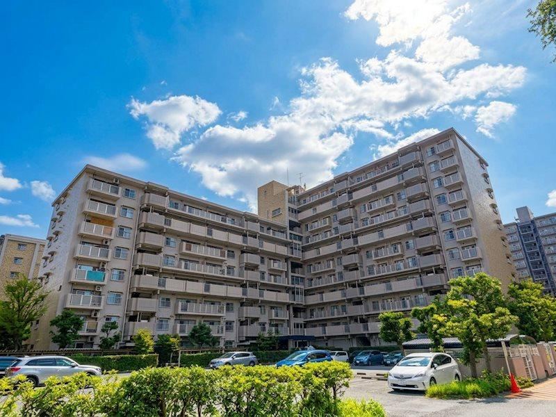 4LDK apartment in Edogawa Ward, Tokyo - Photo 1
