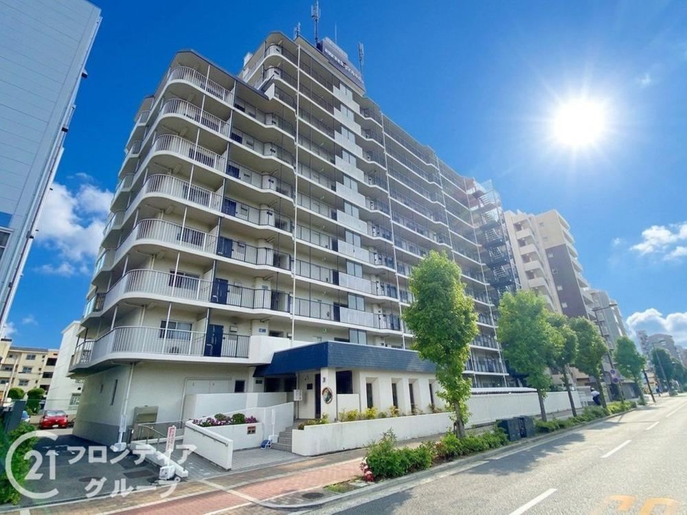 2LDK apartment in Higashisumiyoshi Ward, Osaka - Photo 1