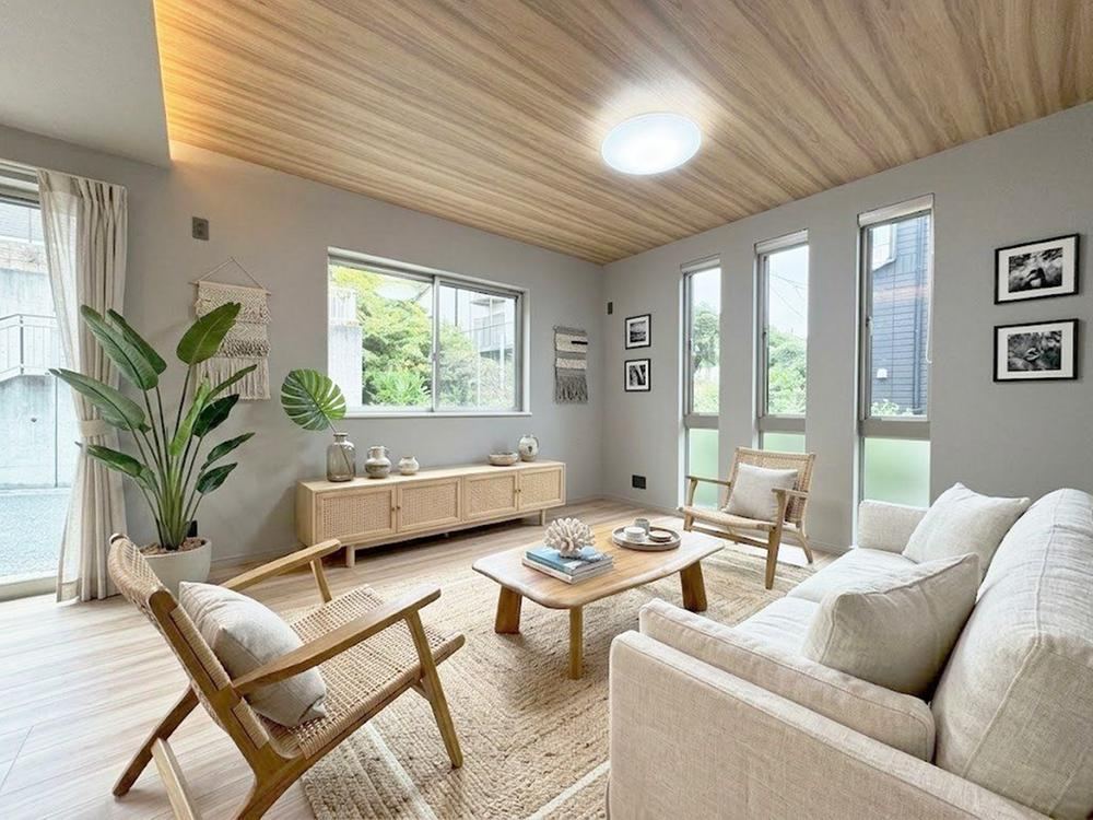 4LDK house in Yokosuka, Kanagawa - Photo 1