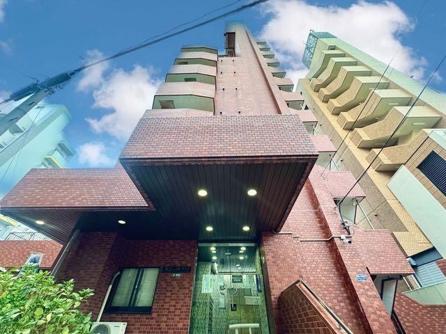 2LDK apartment in Meguro Ward, Tokyo - Photo 1