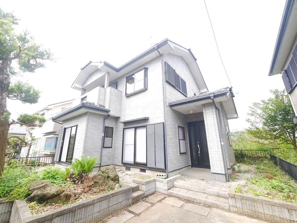 4LDK house in Yachimata, Chiba - Photo 1