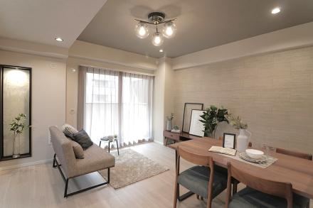 2LDK+S apartment in Chuo Ward, Osaka - Photo 1