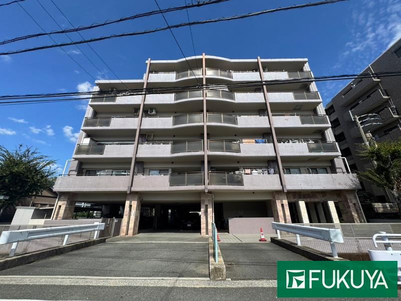 3LDK apartment in Higashi Ward, Fukuoka - Photo 1