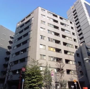 2LDK apartment in Chiyoda Ward, Tokyo - Photo 1