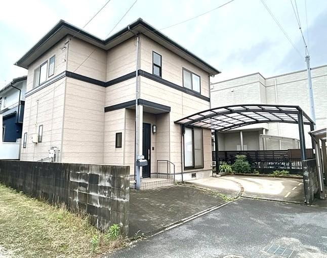 4LDK+S house in Kurashiki, Okayama - Photo 1