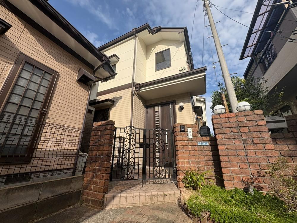 3LDK house in Okegawa, Saitama - Photo 1