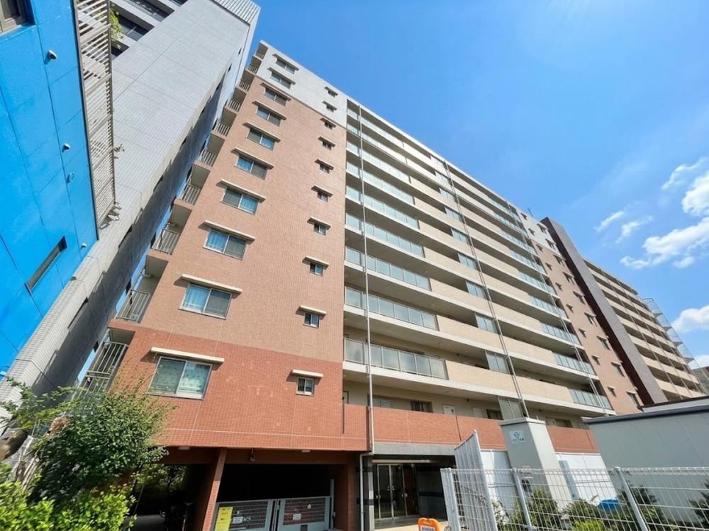 3LDK apartment in Tsurumi Ward, Yokohama, Kanagawa - Photo 1