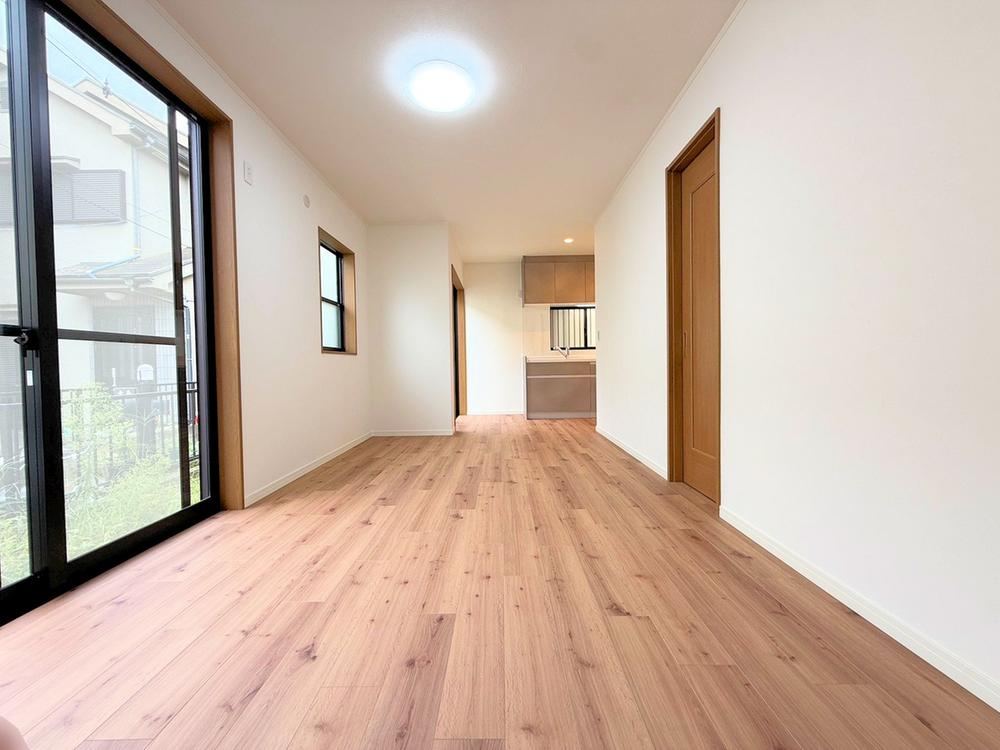 4LDK house in Kita Ward, Saitama - Photo 1