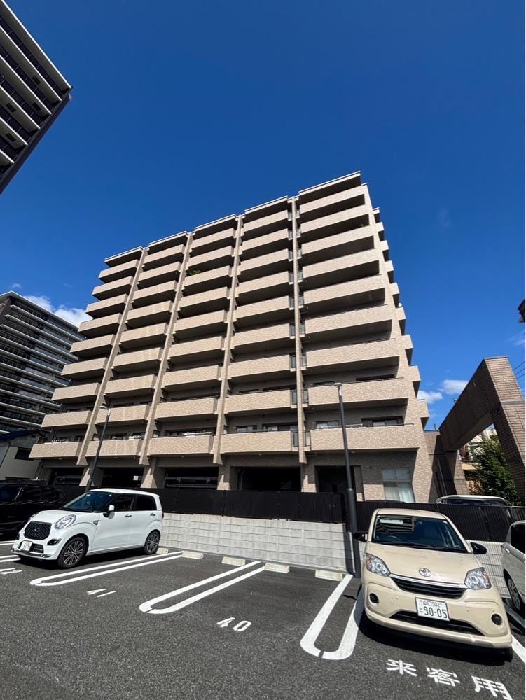 4LDK apartment in Yamaguchi, Yamaguchi - Photo 1