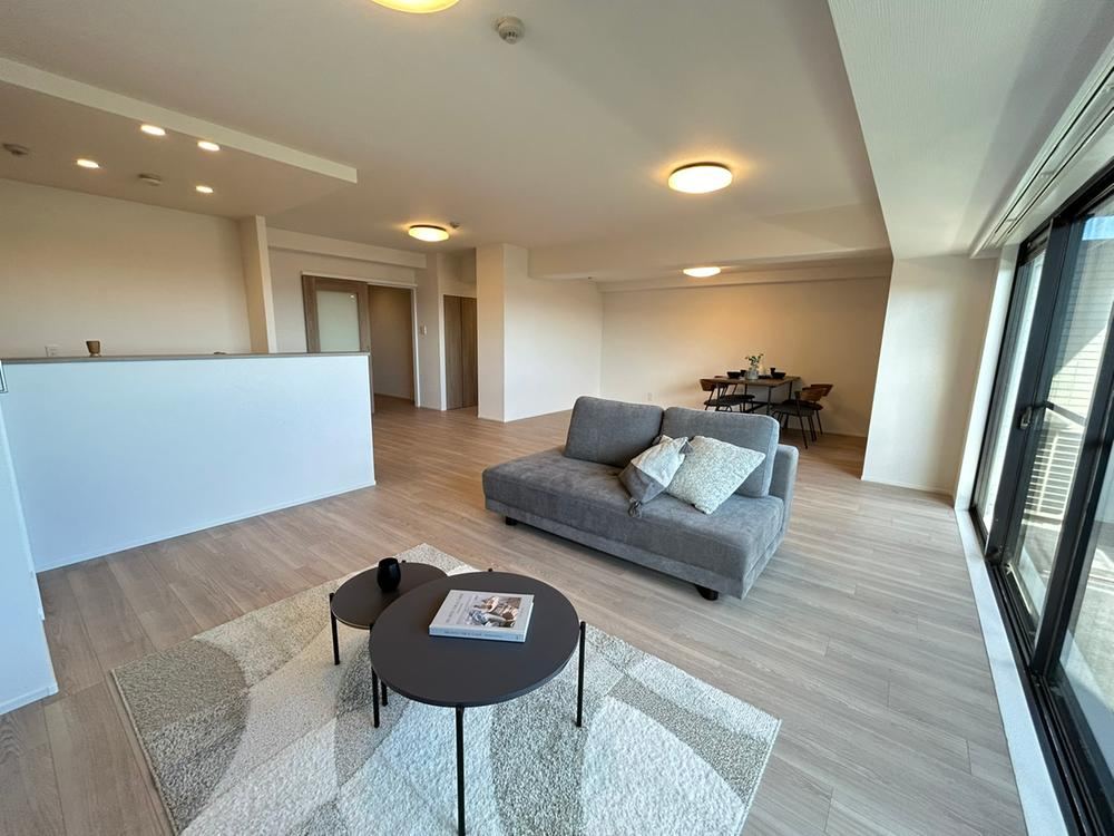 3LDK+S apartment in Nishinomiya, Hyogo - Photo 1