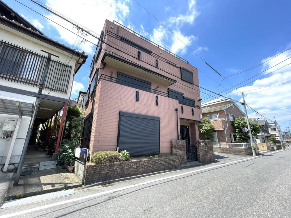 4LDK house in Toda, Saitama - Photo 1