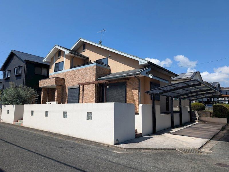 4LDK house in Yukuhashi, Fukuoka - Photo 1