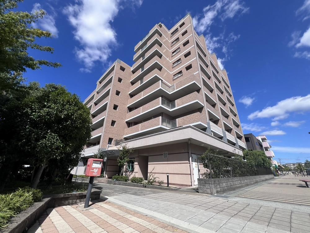 3LDK apartment in Kita Ward, Kobe, Hyogo - Photo 1