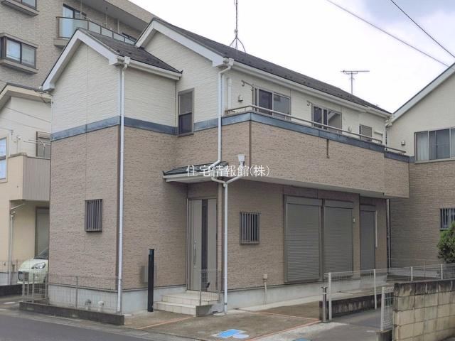 4LDK house in Kita Ward, Saitama - Photo 1