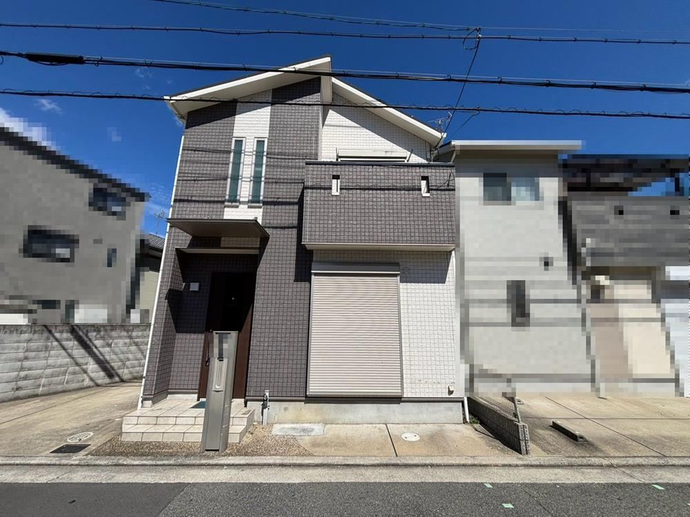 3LDK house in Naka Ward, Sakai, Osaka - Photo 1