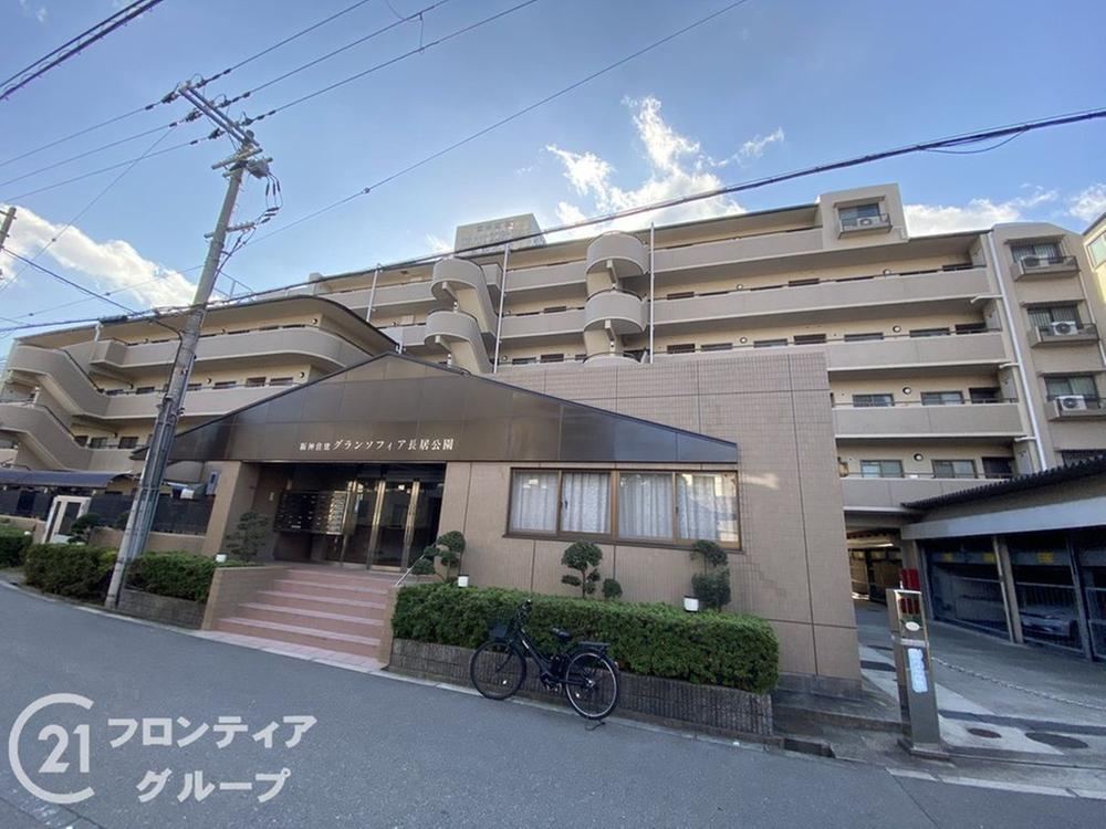 2LDK apartment in Sumiyoshi Ward, Osaka - Photo 1