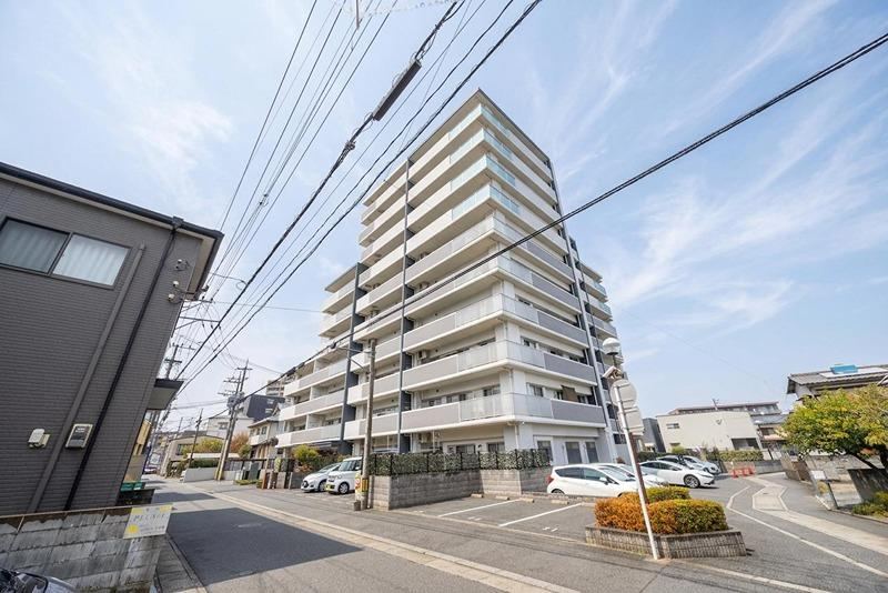 4LDK apartment in Minami Ward, Fukuoka - Photo 1