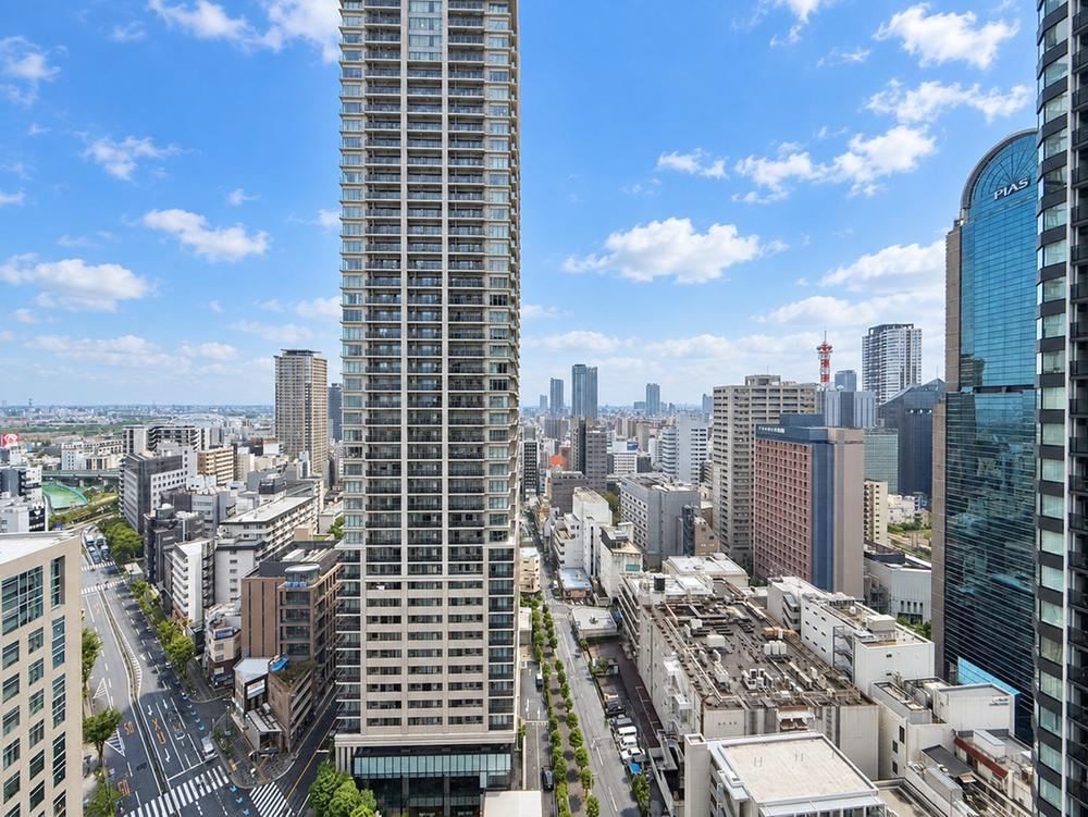1LDK+S apartment in Kita Ward, Osaka - Photo 1