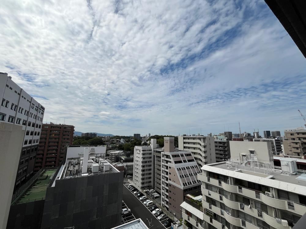 4LDK apartment in Chuo Ward, Fukuoka - Photo 1