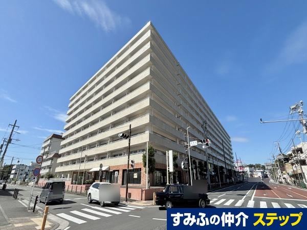 2LDK apartment in Yokosuka, Kanagawa - Photo 1