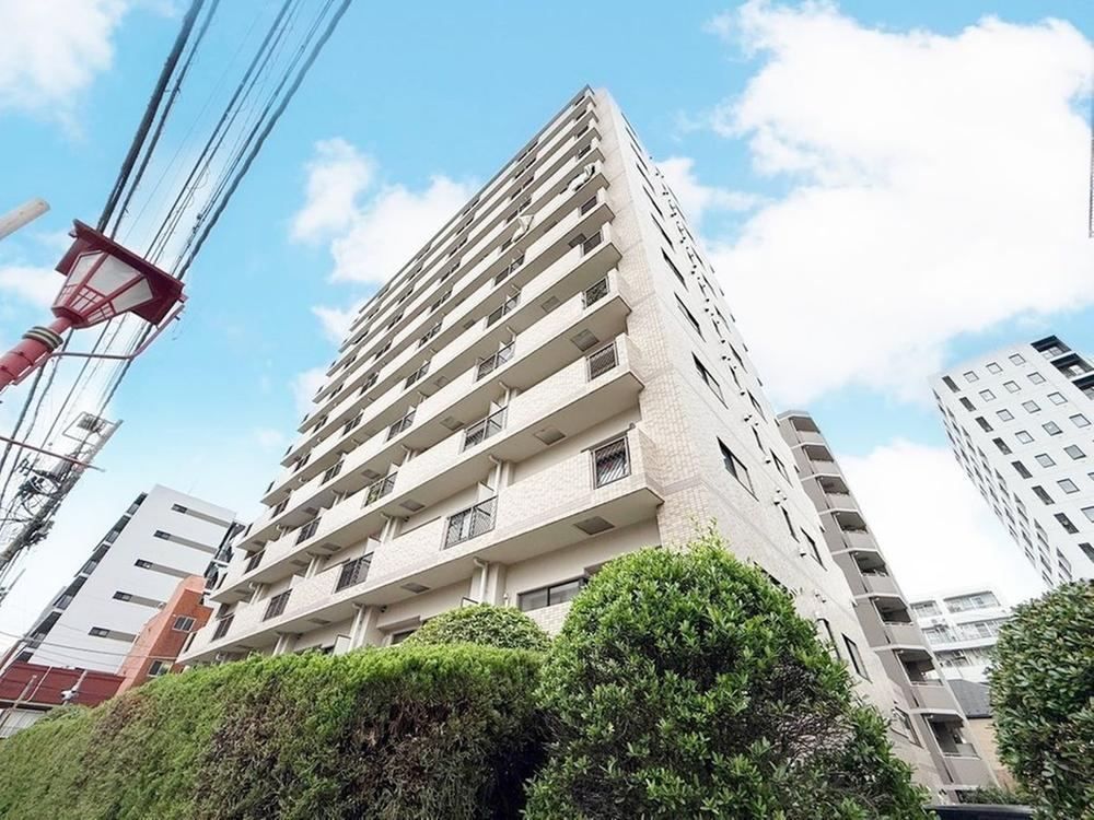 2LDK+S apartment in Taito Ward, Tokyo - Photo 1