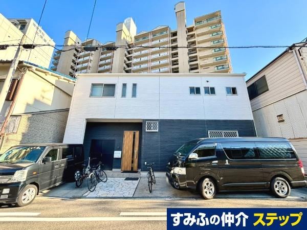 3LDK house in Konohana Ward, Osaka - Photo 1