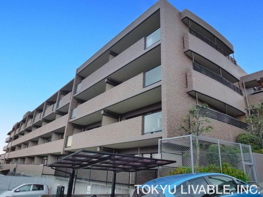 3LDK apartment in Kawanishi, Hyogo - Photo 1