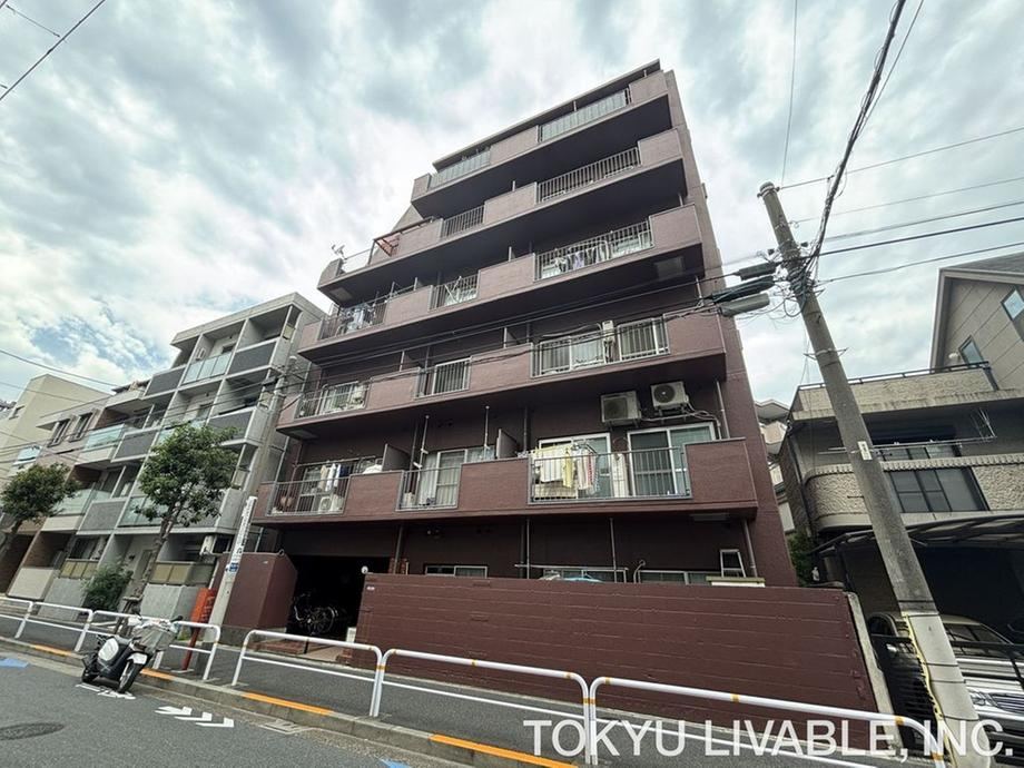 1DK apartment in Shinagawa Ward, Tokyo - Photo 1