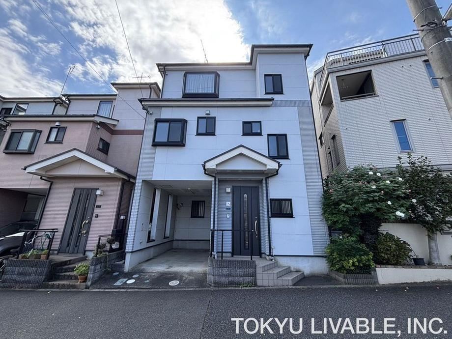 4LDK house in Wako, Saitama - Photo 1