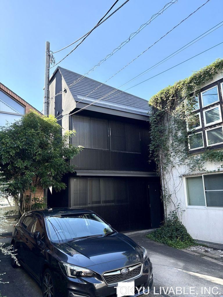 2LDK house in Setagaya Ward, Tokyo - Photo 1