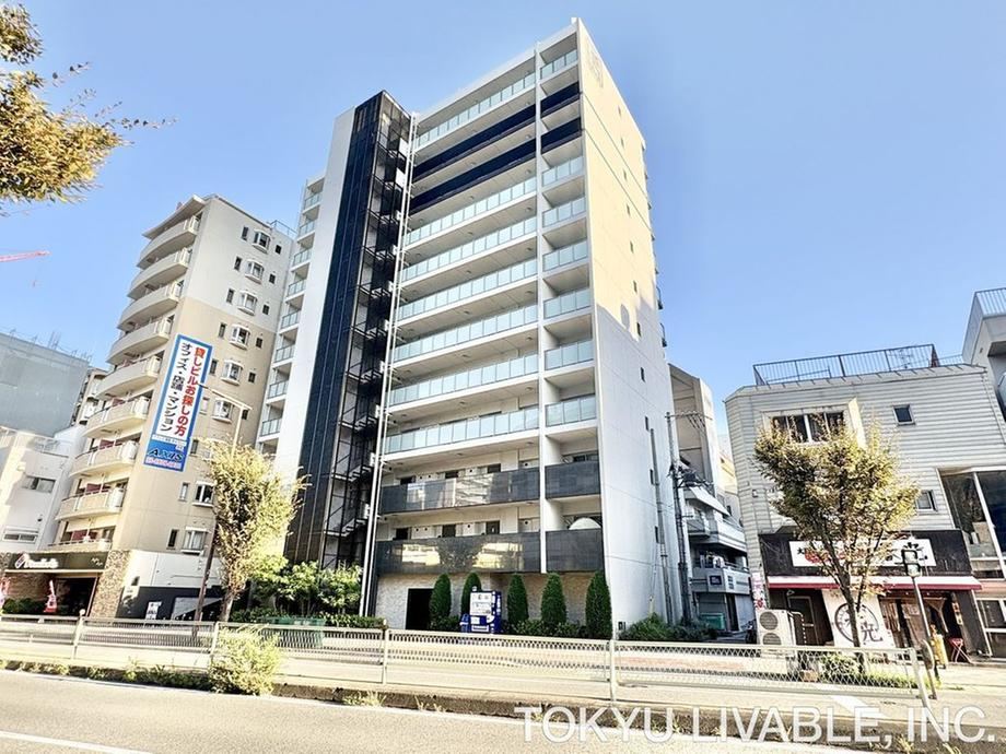 2LDK apartment in Kita Ward, Osaka - Photo 1