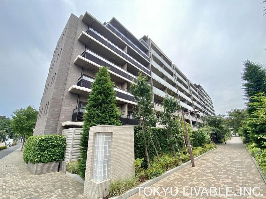 3LDK apartment in Setagaya Ward, Tokyo - Photo 1