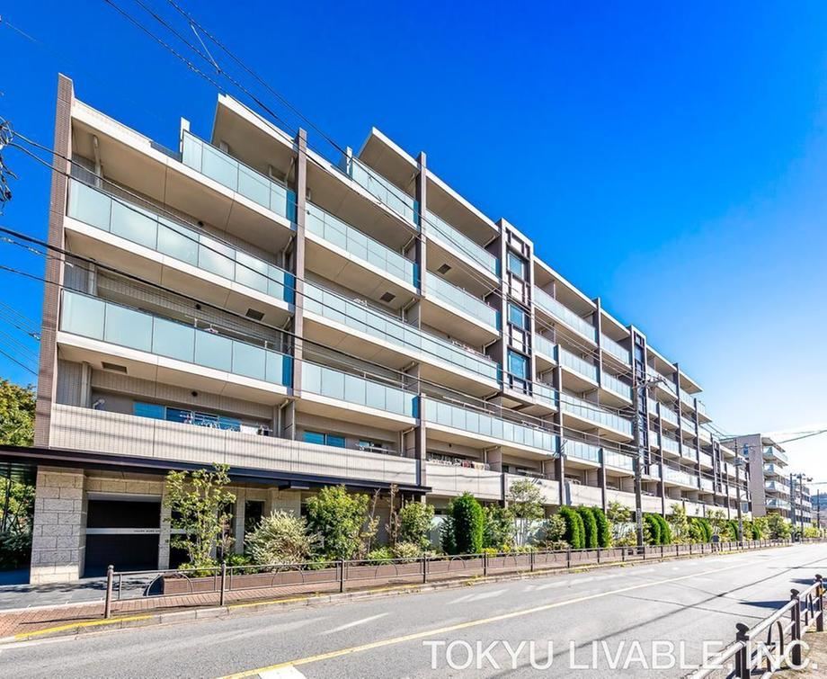 3LDK apartment in Nerima Ward, Tokyo - Photo 1